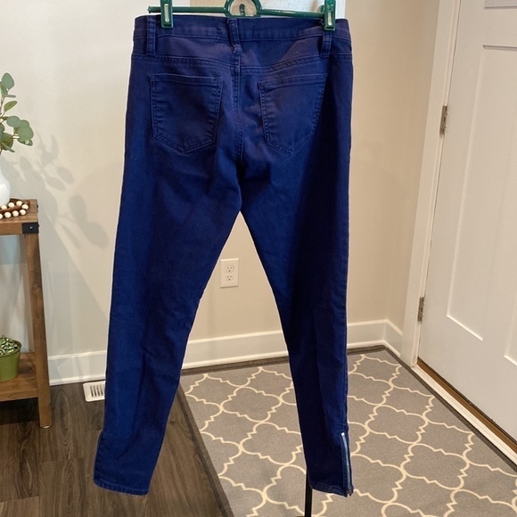 Forever 21 Premium Denim Navy Blue Jeans Size 26 - Picture 2 of 4